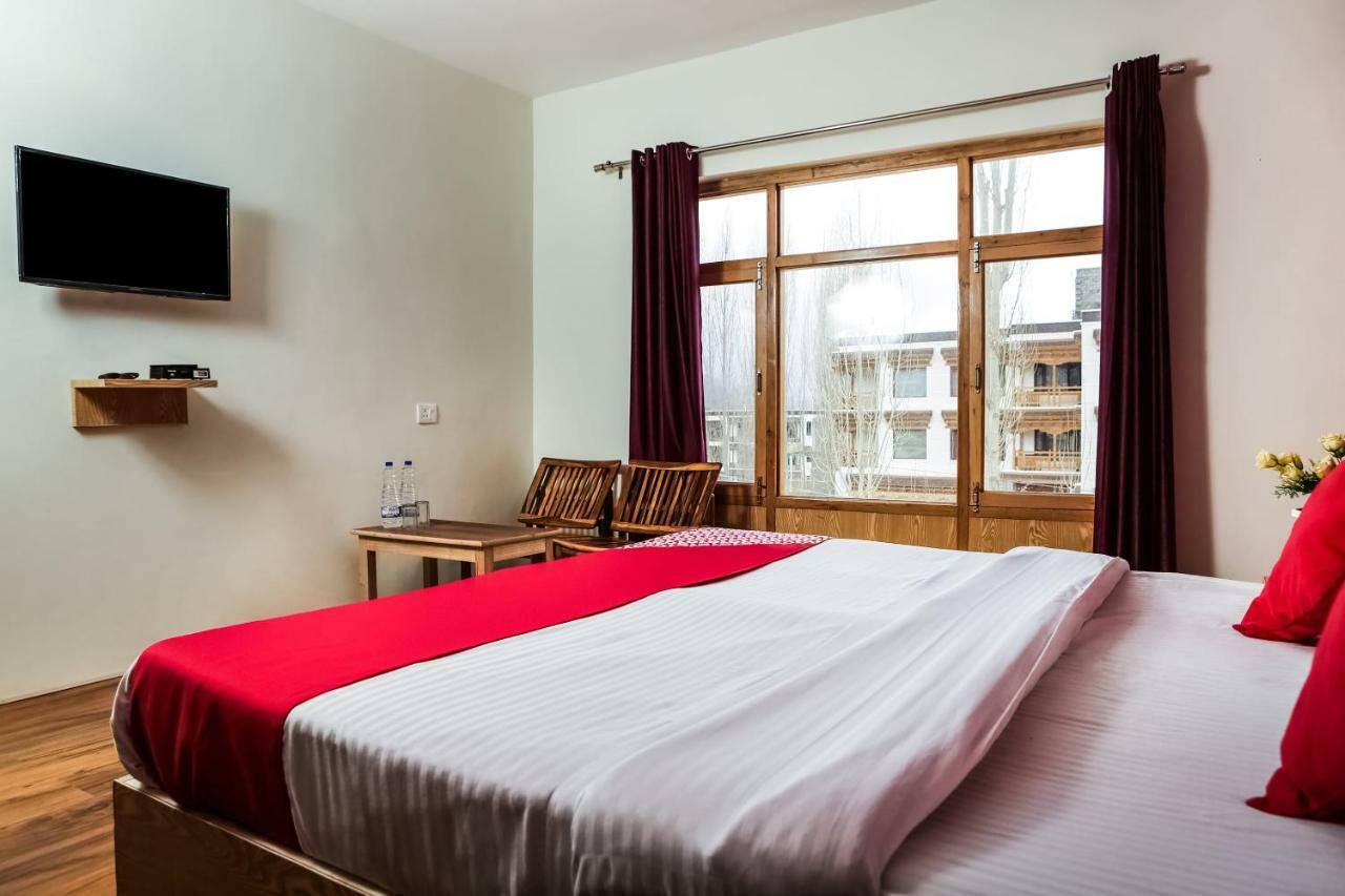 Oyo 37004 City Heart Guest House Leh Luaran gambar